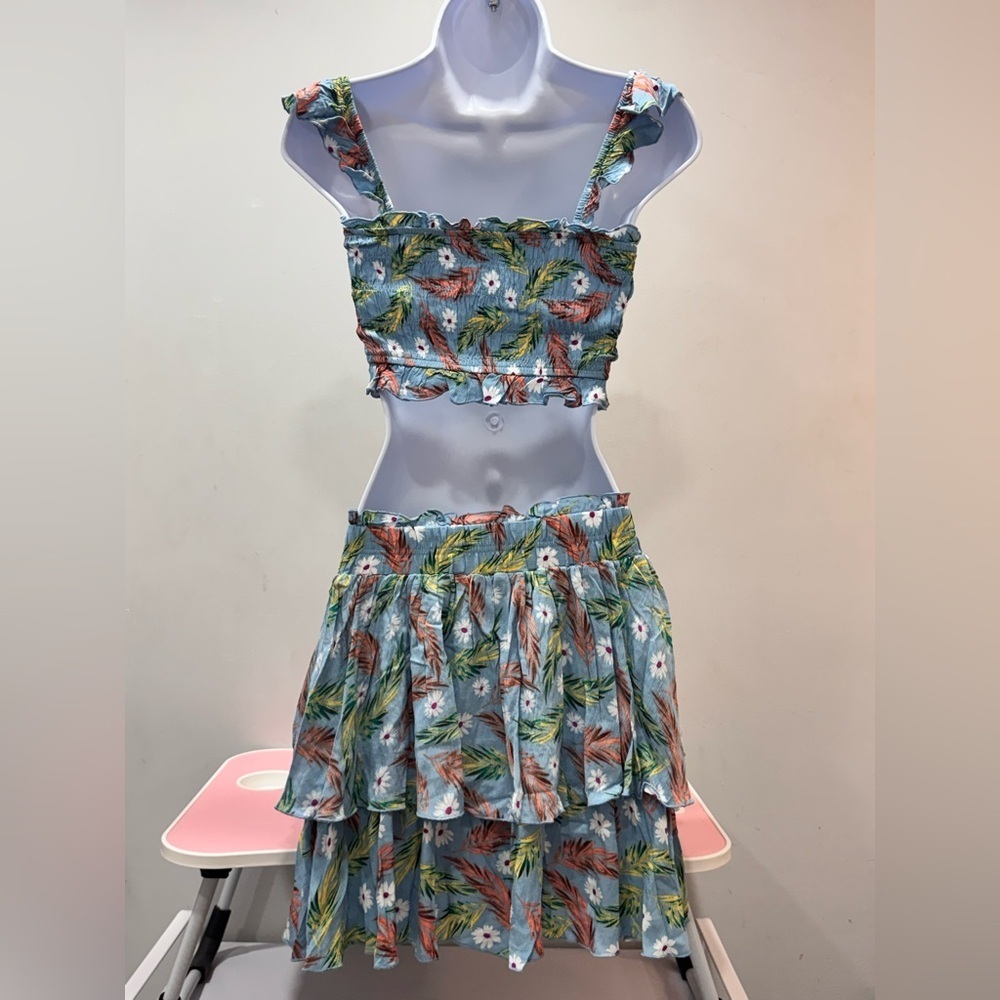 Illa Illa Floral Two Piece Set Size Small Boho Crop Top Skirt NWOT - Picture 3 of 12